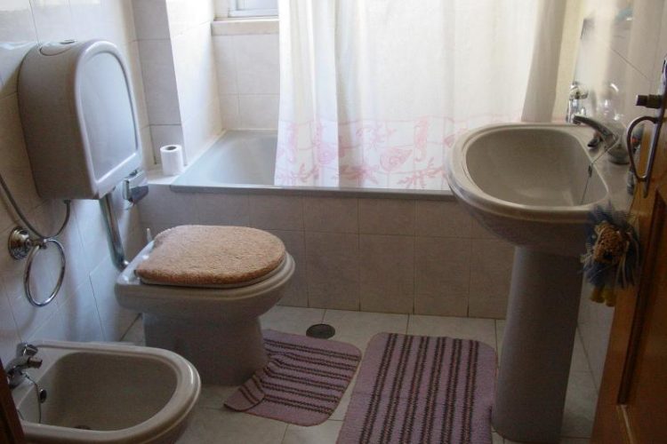 Apartamento T4 mobilado